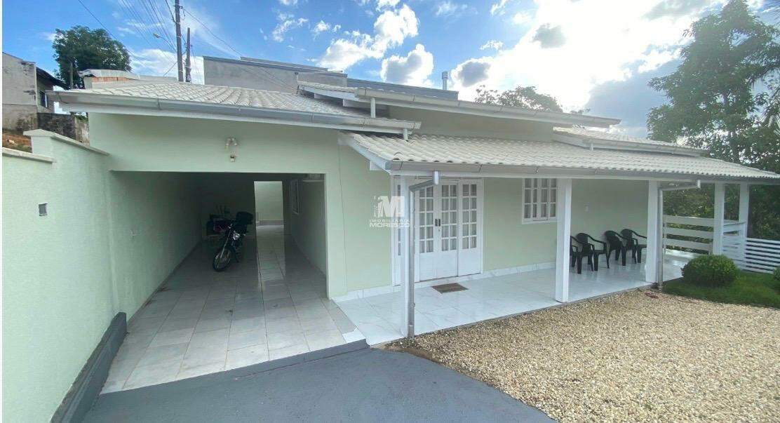 Casa de 3 quartos, 132m² no bairro Poço Fundo, em Brusque | Eu Corretor