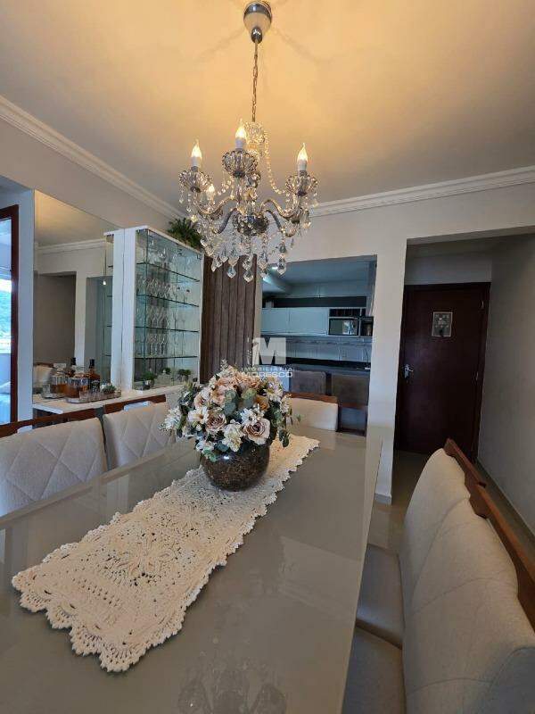 Apartamento à venda no bairro Guarani: 