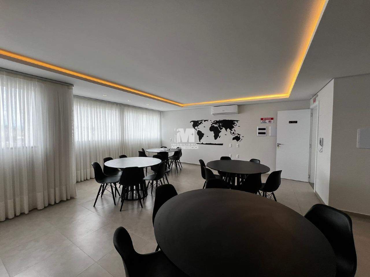 Flat para aluguel no bairro Santa Terezinha: 