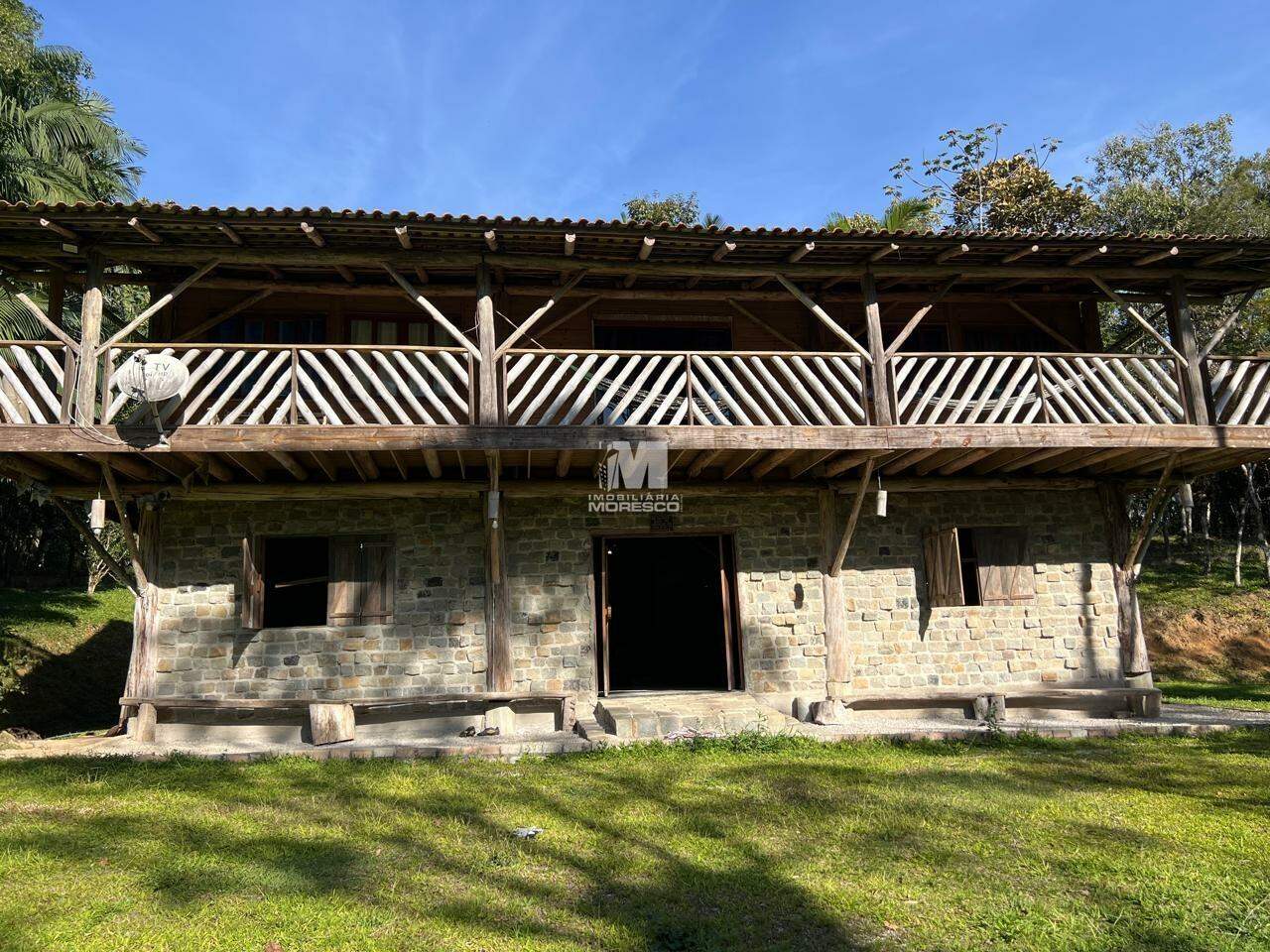 Fazenda/Sítios/Chácaras de 6 quartos, no bairro Cedro Alto, em Brusque | Eu Corretor