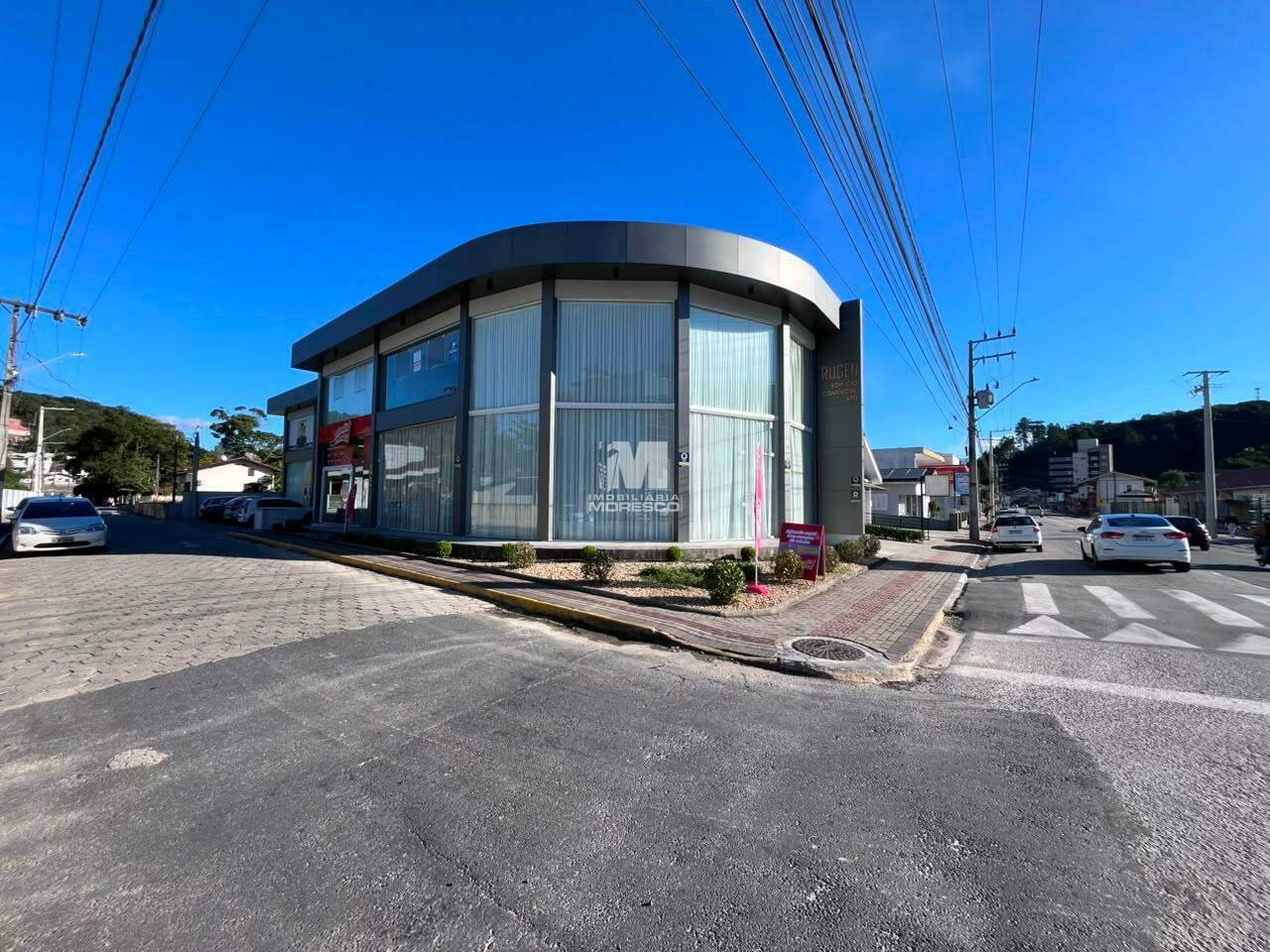 Sala Comercial de 49m² no bairro Centro, em Guabiruba | Eu Corretor