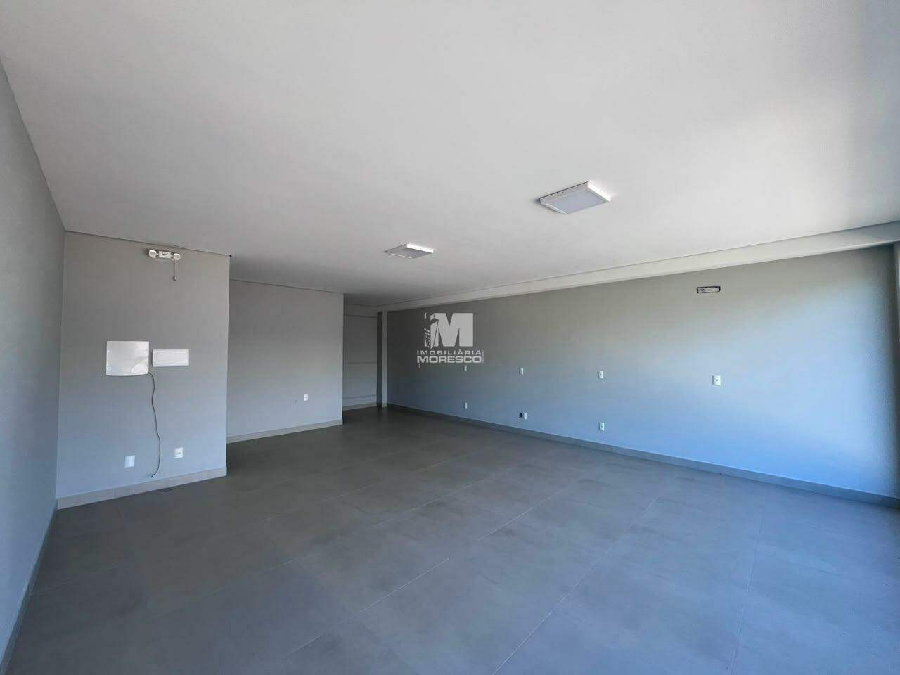 Sala Comercial de 49m² no bairro Centro, em Guabiruba | Eu Corretor