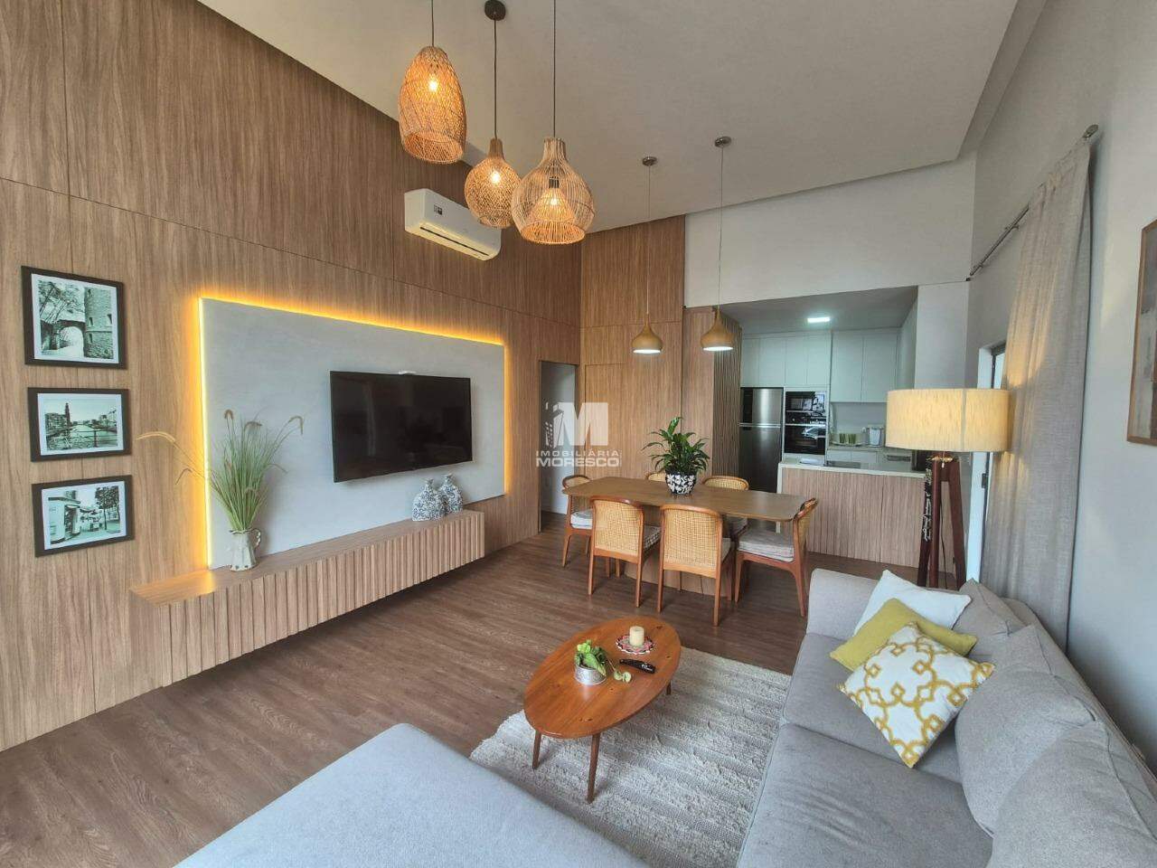 Casa à venda no bairro Guabiruba Sul: 