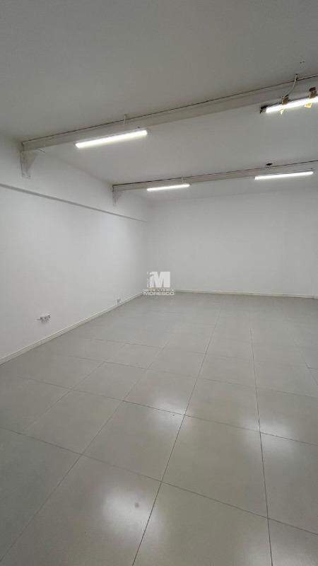Sala Comercial de 450m² no bairro São Pedro, em Guabiruba | Eu Corretor