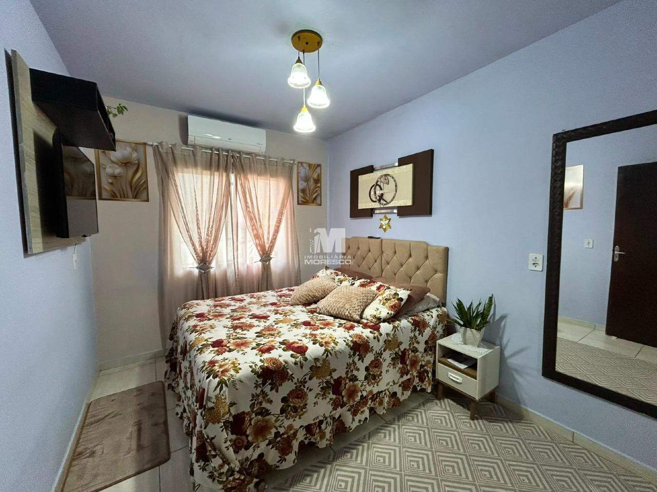Casa à venda no bairro Rio Branco: 