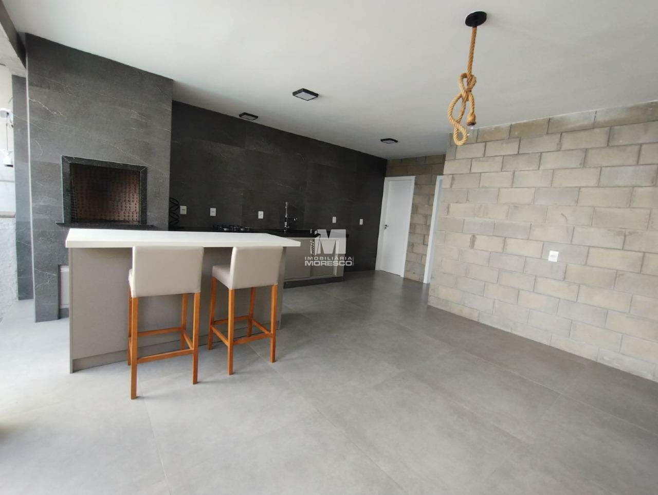 Casa à venda no bairro Dom Joaquim: 