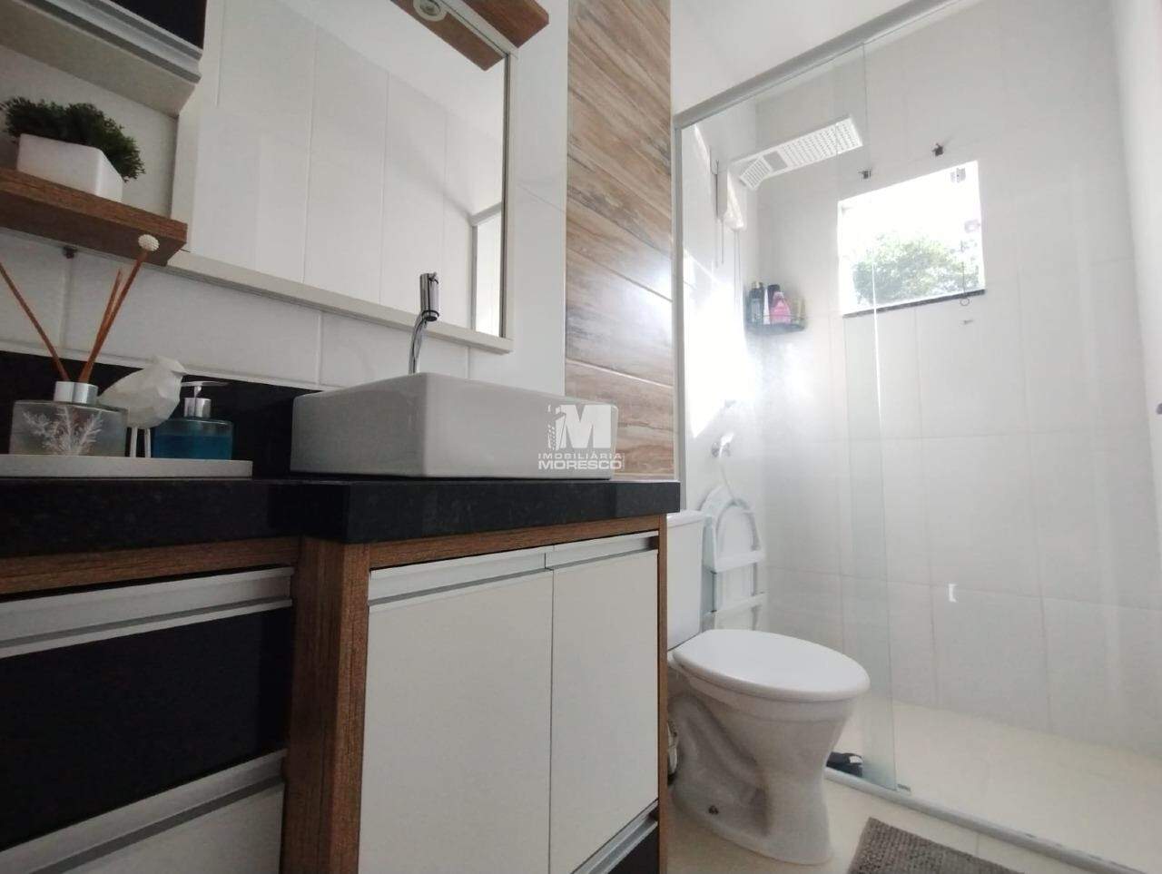 Casa à venda no bairro Dom Joaquim: 