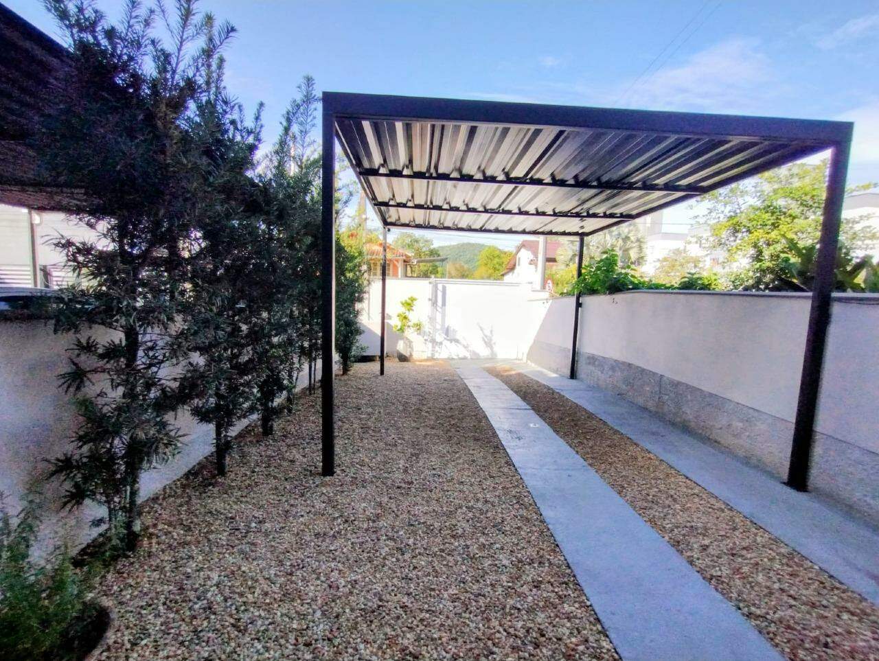 Casa à venda no bairro Dom Joaquim: 