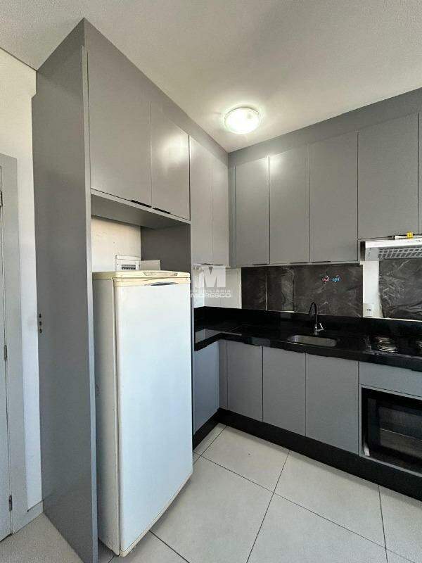 Apartamento para aluguel no bairro Santa Terezinha: