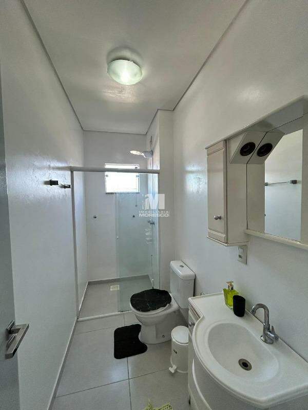 Apartamento para aluguel no bairro Santa Terezinha:
