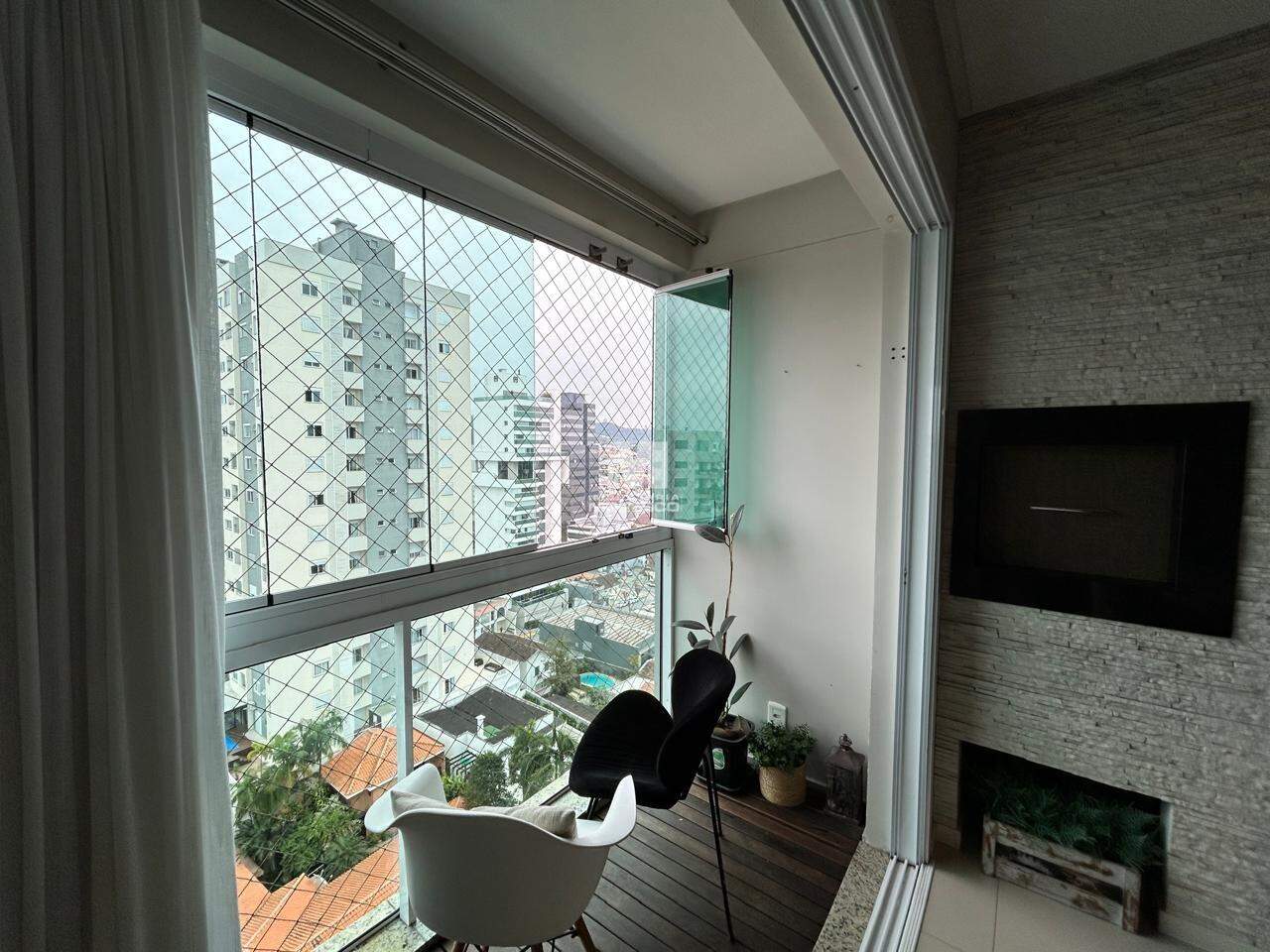 Apartamento para aluguel no bairro Centro I: