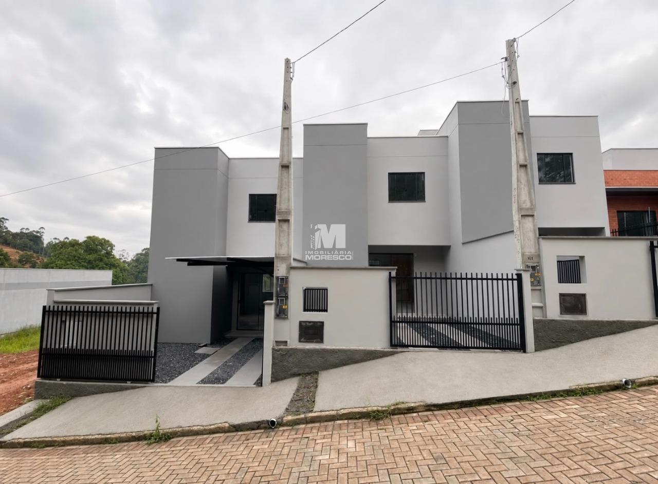 Casa à venda no bairro Dom Joaquim: 