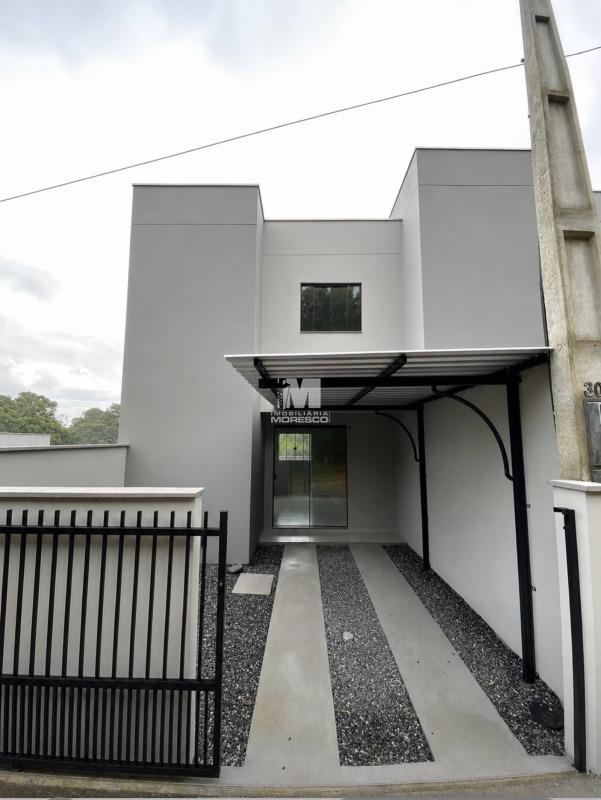 Casa à venda no bairro Dom Joaquim: 