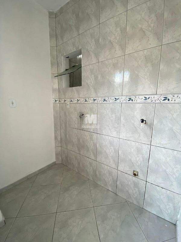 Apartamento à venda no bairro Santa Terezinha: 