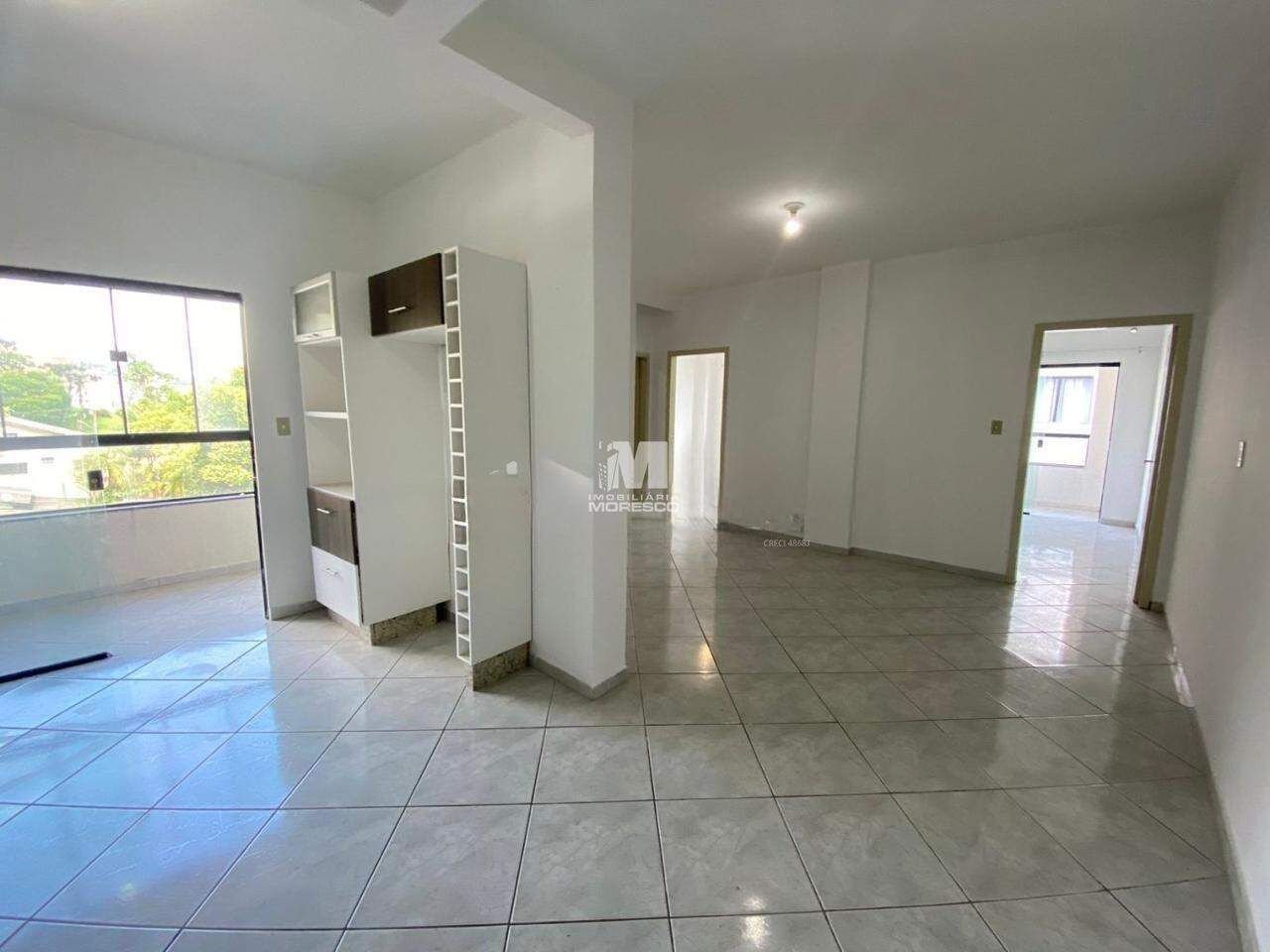 Apartamento à venda no bairro Santa Terezinha: 