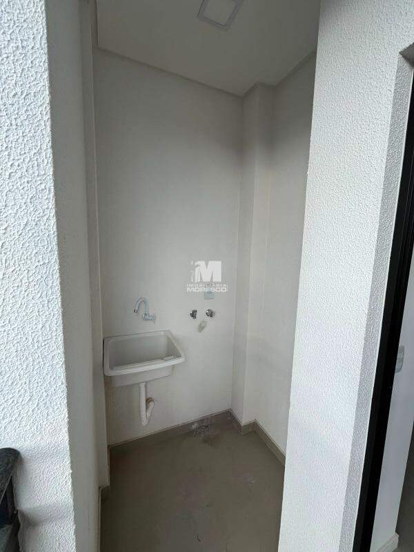 Flat para aluguel no bairro Santa Terezinha: