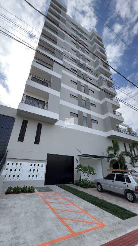Flat para aluguel no bairro Santa Terezinha: 