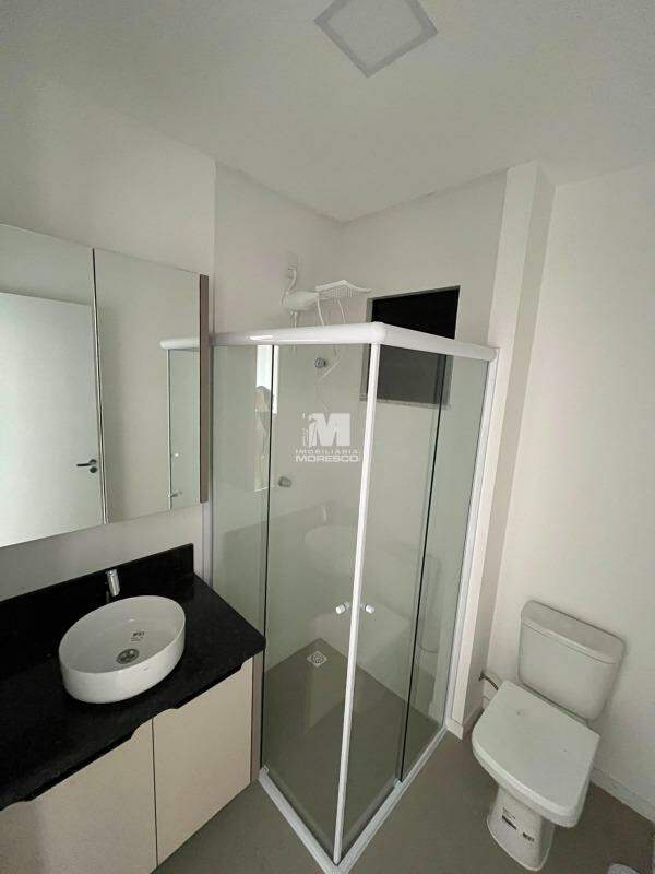 Flat para aluguel no bairro Santa Terezinha: