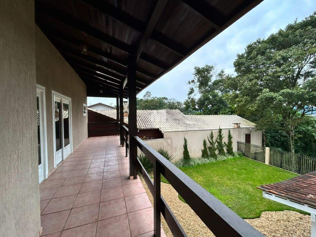 Casa para aluguel no bairro Centro I: 