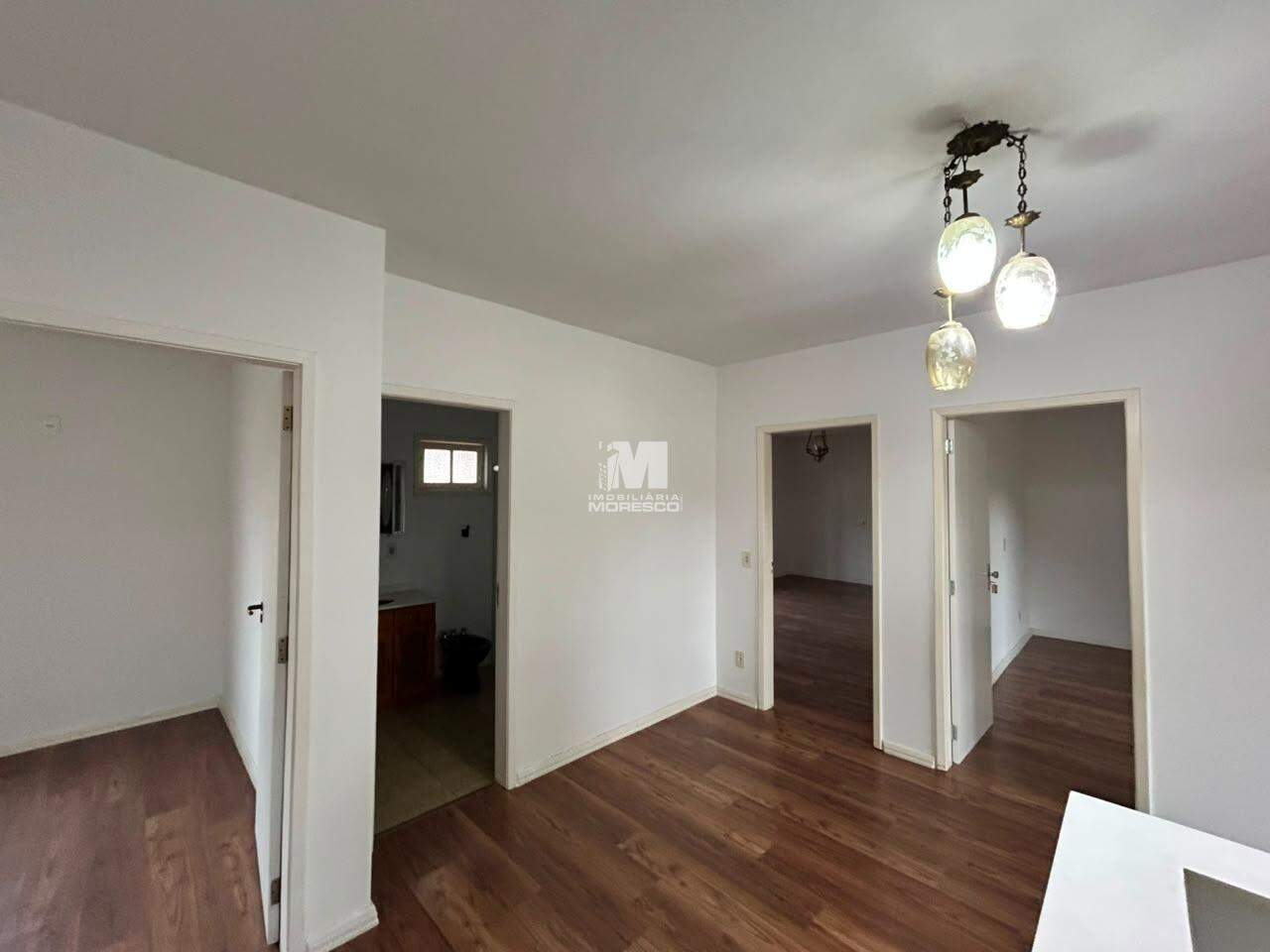 Casa para aluguel no bairro Centro I: 