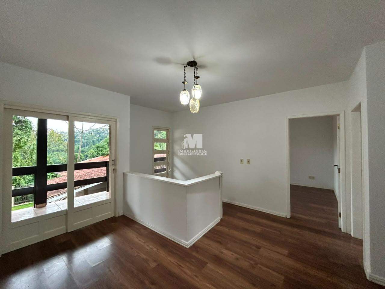 Casa para aluguel no bairro Centro I: 