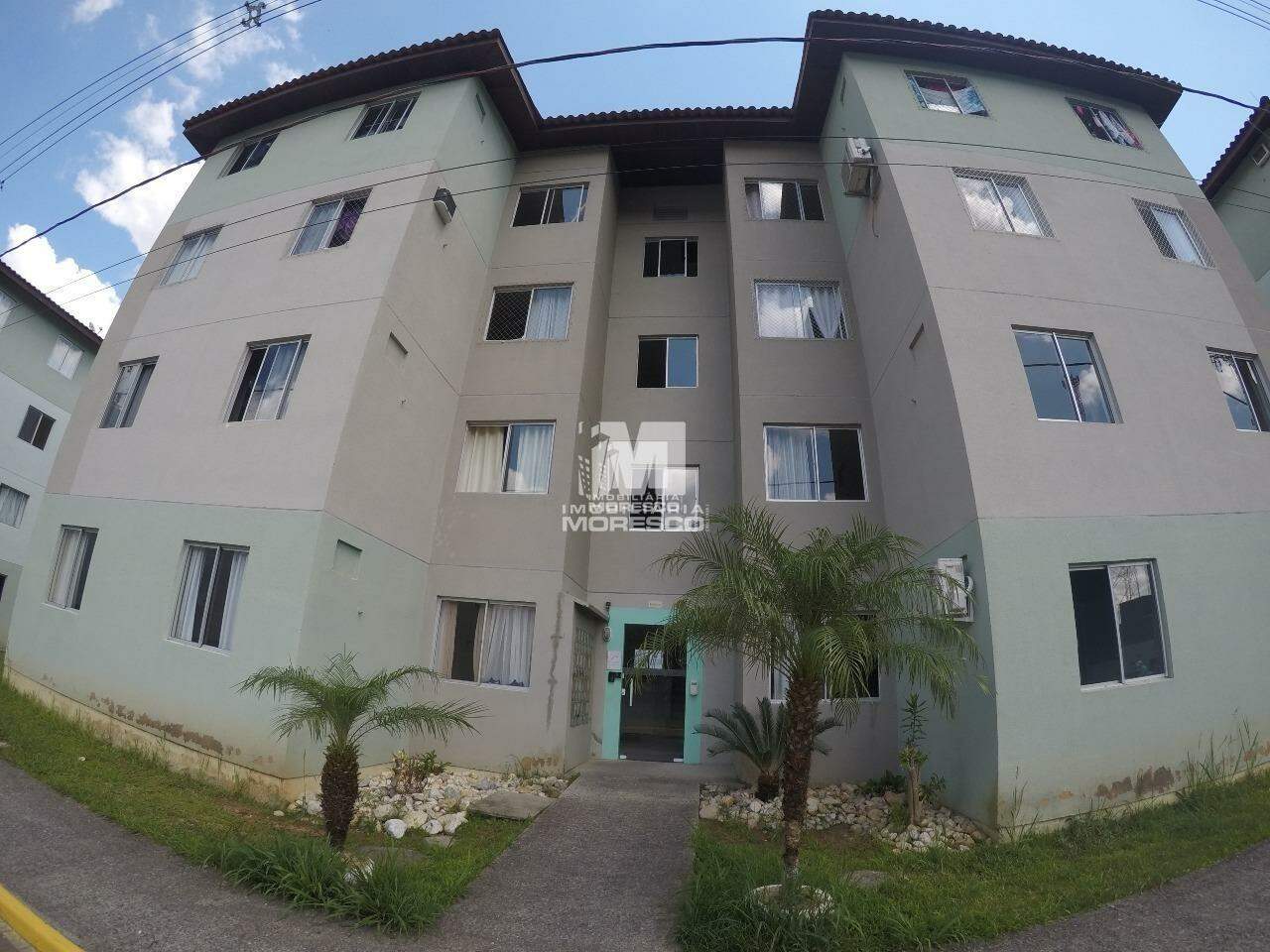 Apartamento à venda no bairro Cedrinho: 