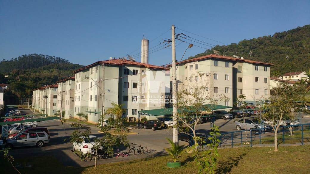 Apartamento à venda no bairro Cedrinho: 