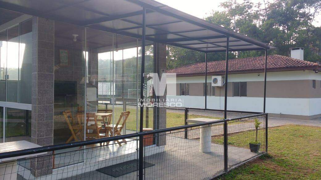 Apartamento à venda no bairro Cedrinho: 