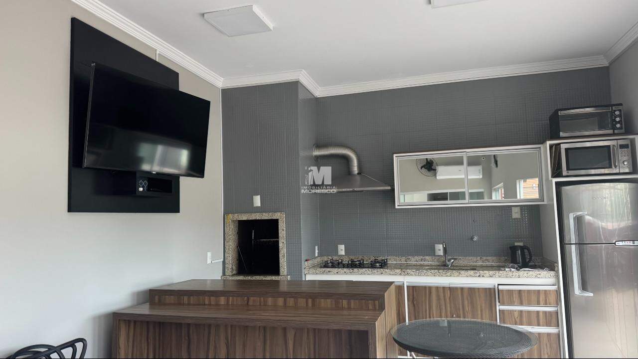 Apartamento à venda no bairro Santa Terezinha: