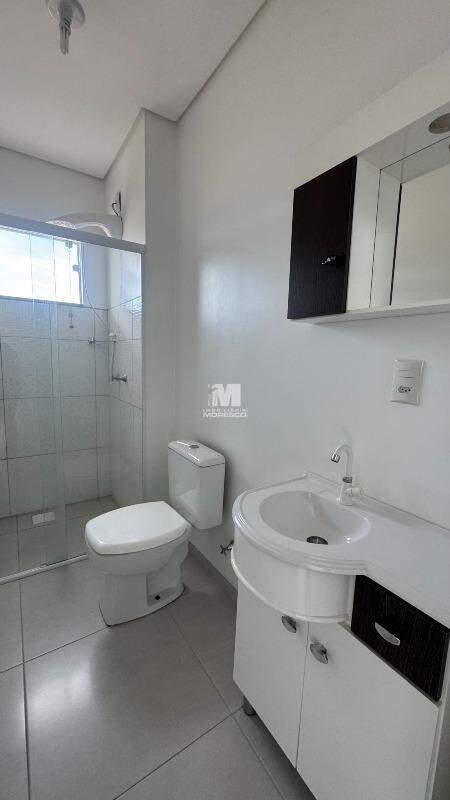 Apartamento à venda no bairro Santa Terezinha: