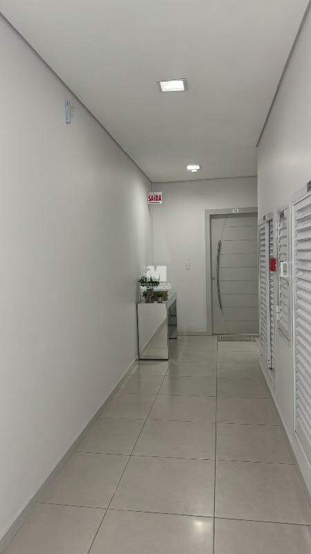 Apartamento à venda no bairro Santa Terezinha: