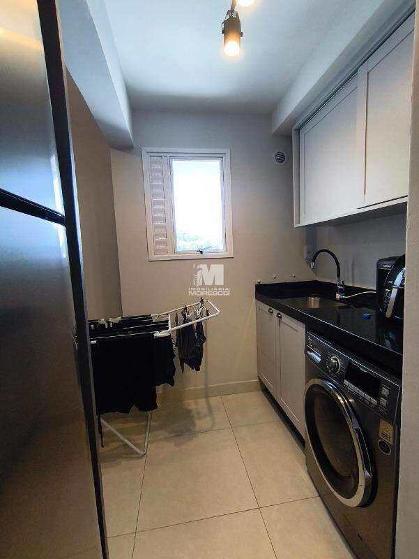 Apartamento à venda no bairro Centro I: 