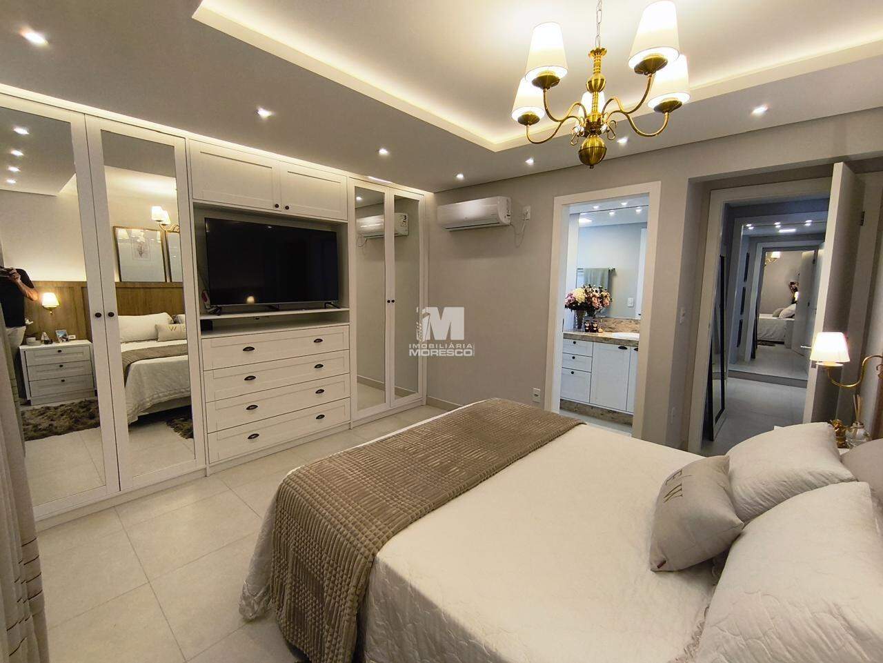 Apartamento à venda no bairro Centro I: 