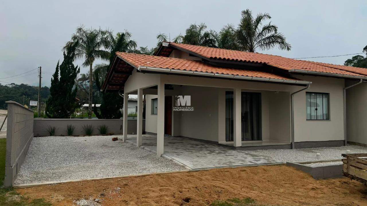 Casa para aluguel no bairro São Pedro: 