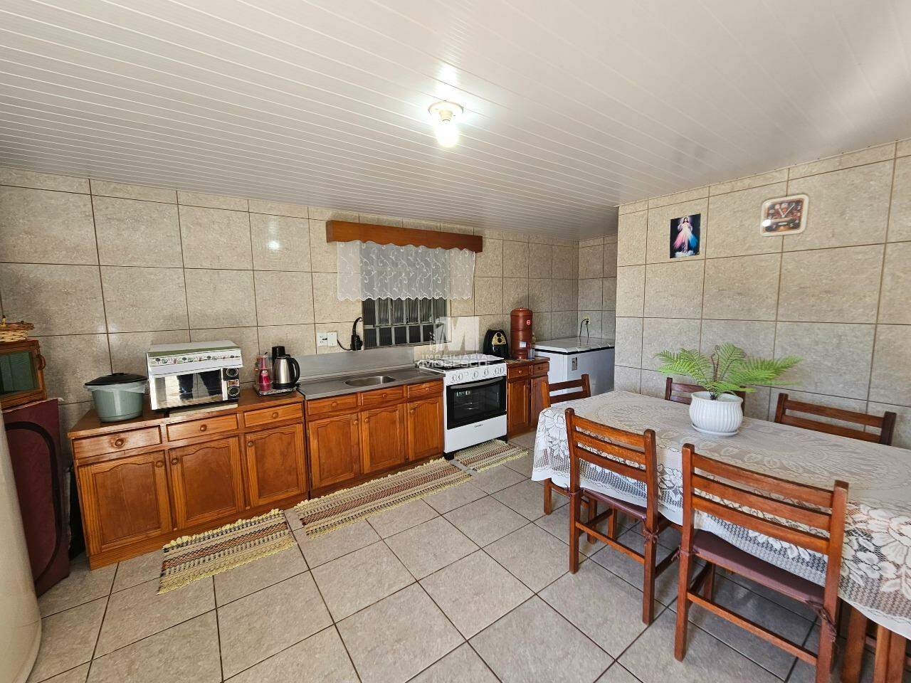 Casa à venda no bairro Santa Luzia: 