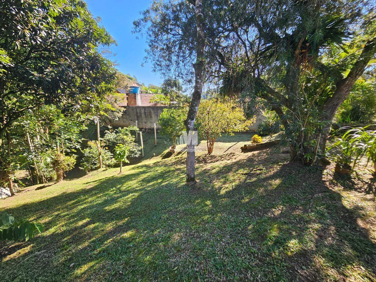 Casa à venda no bairro Santa Luzia: 