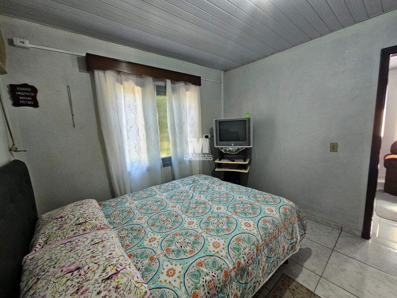 Casa à venda no bairro Santa Luzia: 