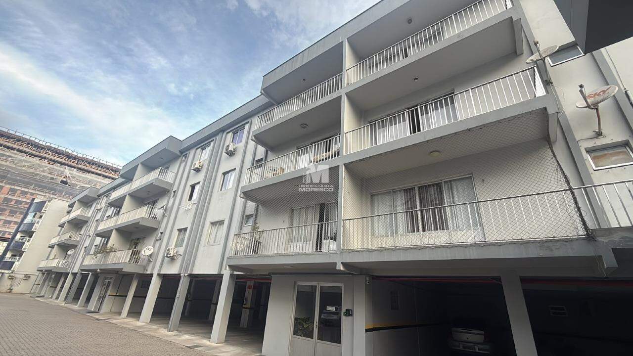 Apartamento à venda no bairro São Luiz: 