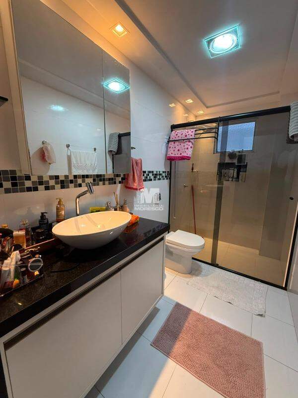 Apartamento à venda no bairro São Luiz: