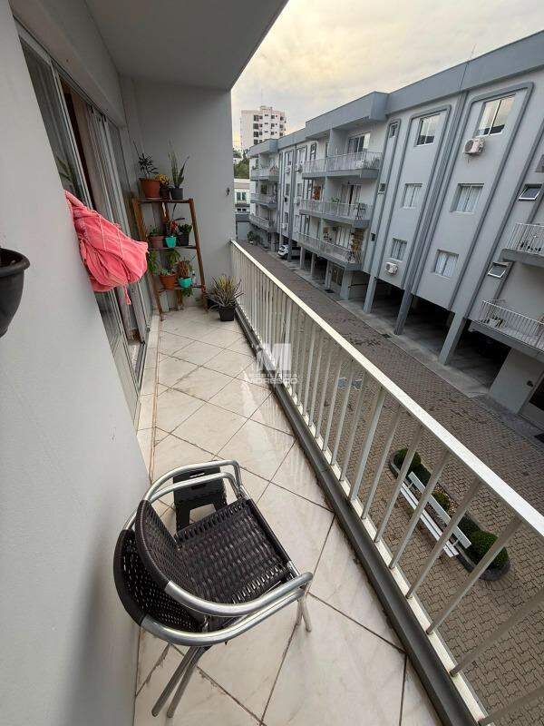 Apartamento à venda no bairro São Luiz:
