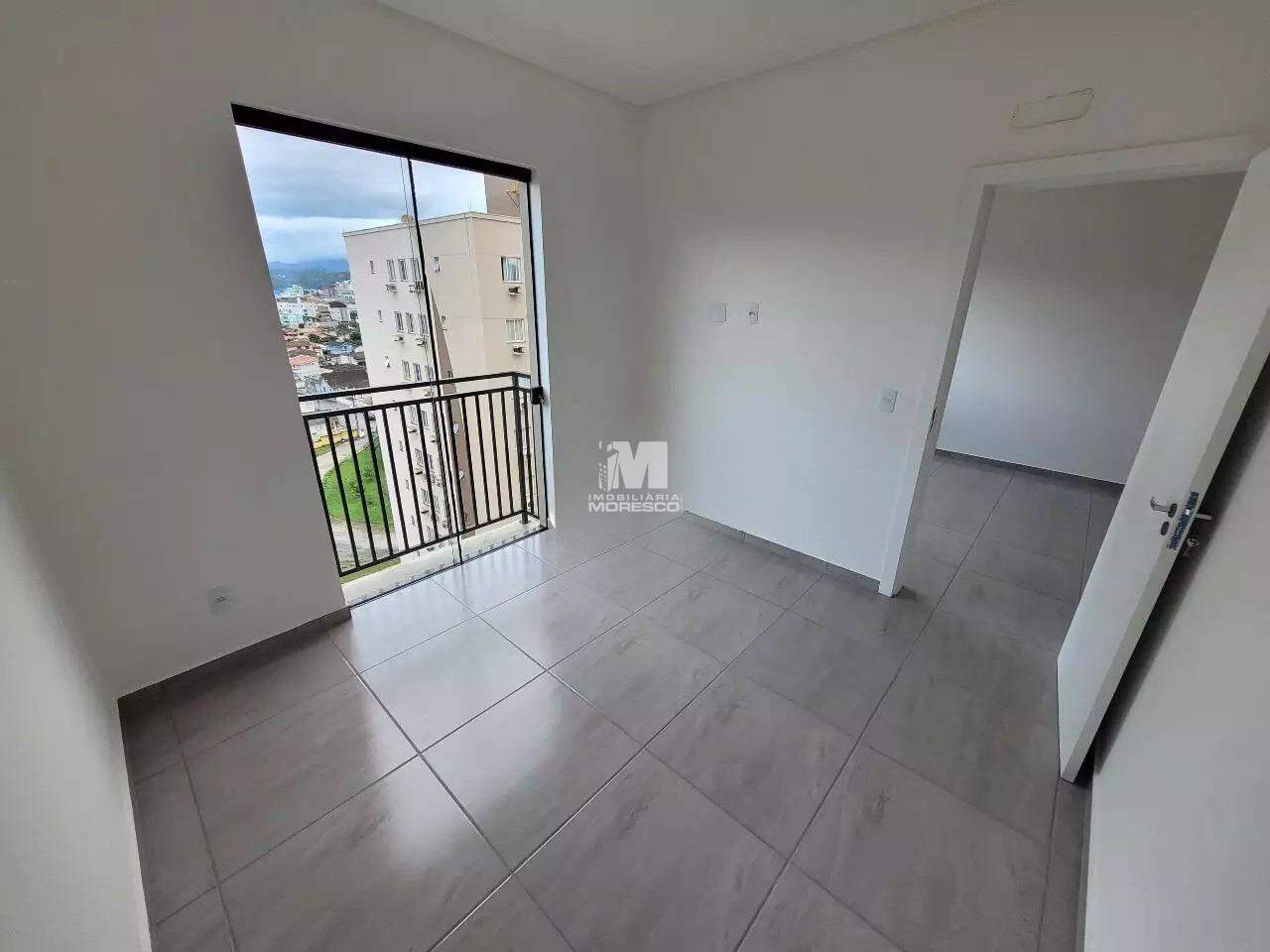 Flat para aluguel no bairro Santa Rita: 