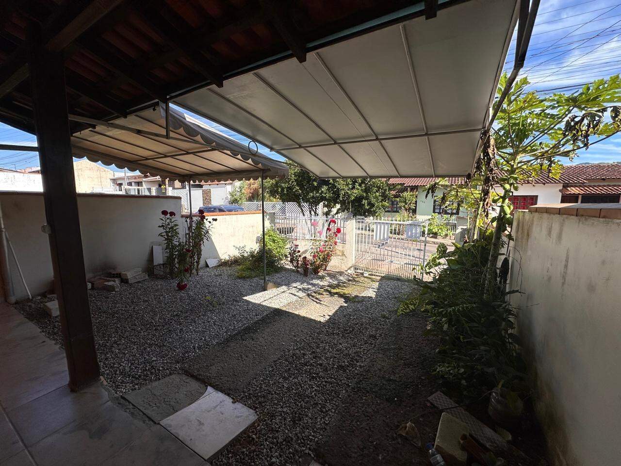 Casa à venda no bairro Dom Joaquim: 