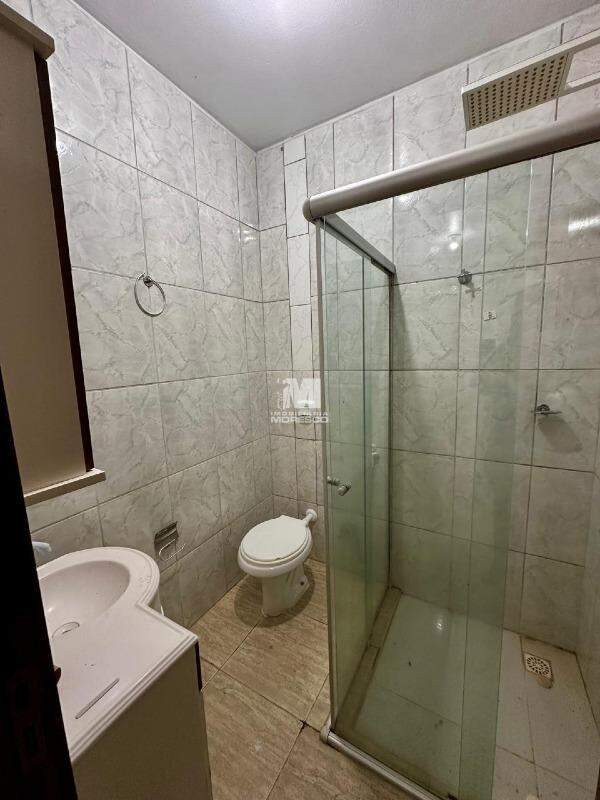 Casa à venda no bairro Dom Joaquim: