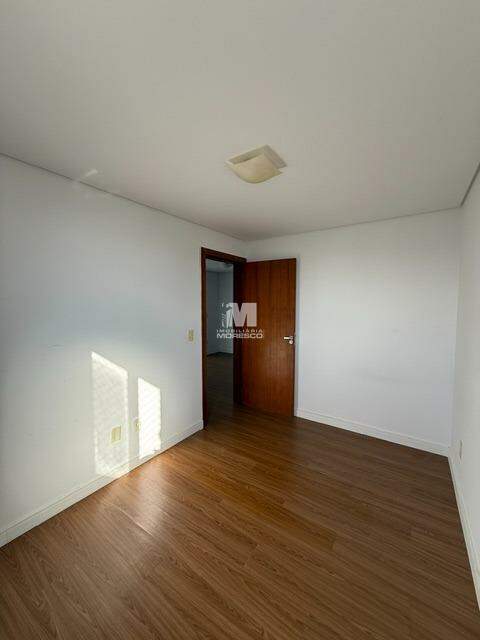 Apartamento à venda no bairro Santa Rita: 