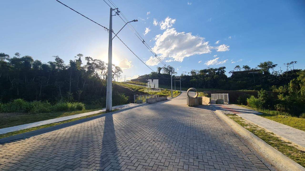 Terreno à venda no bairro Dom Joaquim: 