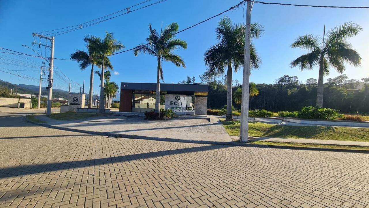 Terreno à venda no bairro Dom Joaquim: 
