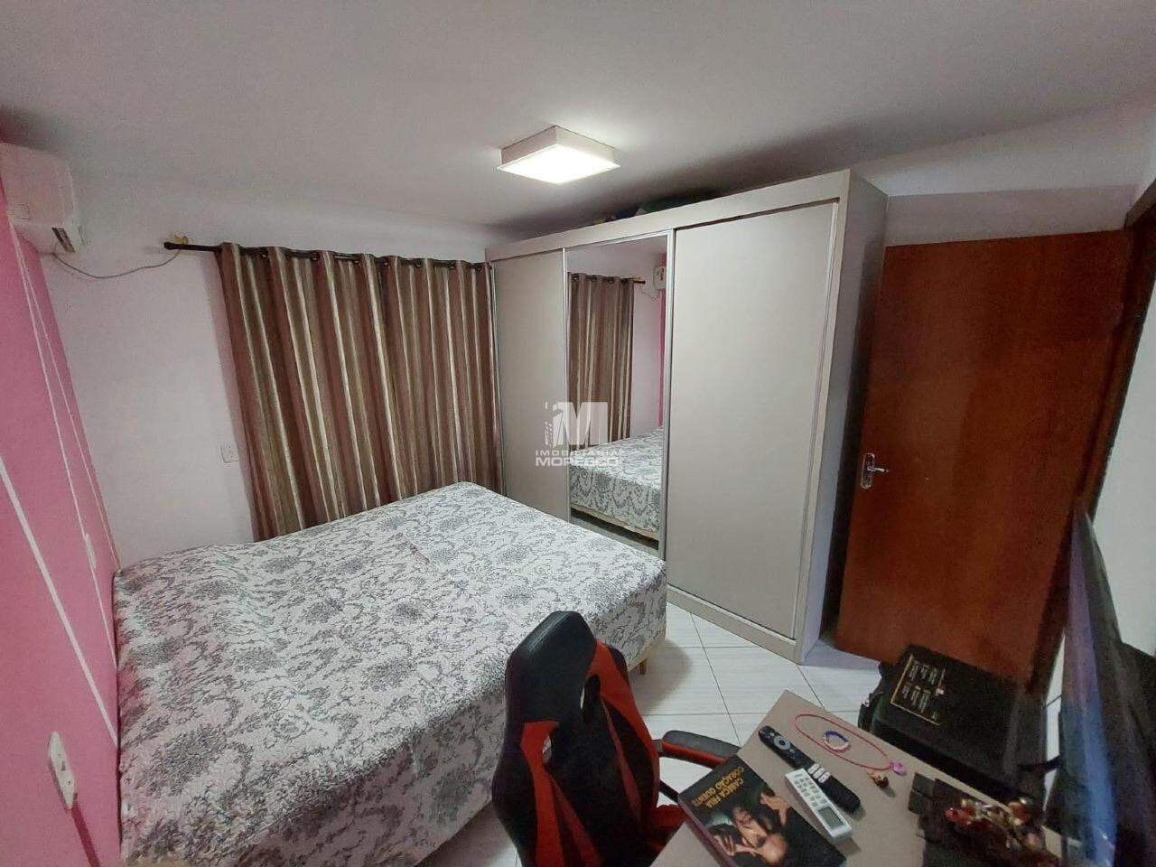 Casa à venda no bairro Rio Branco: 