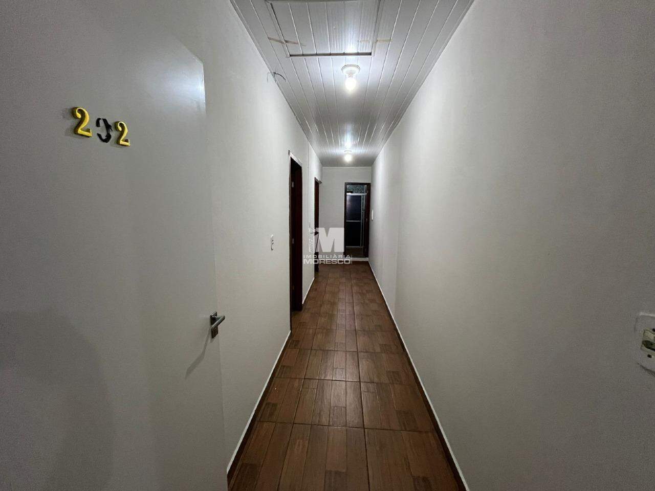 Apartamento para aluguel no bairro Santa Terezinha: 