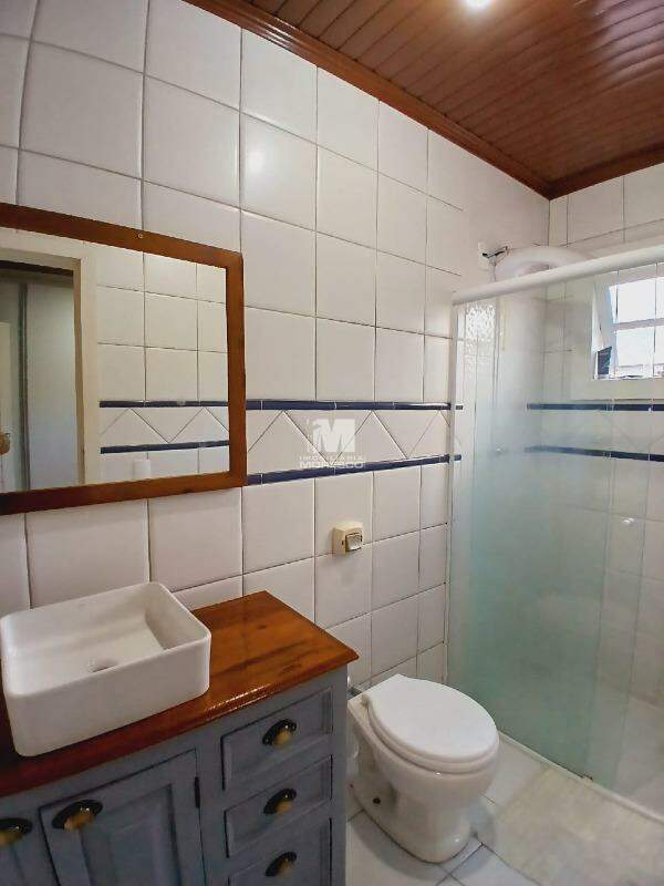 Casa à venda no bairro Paquetá: