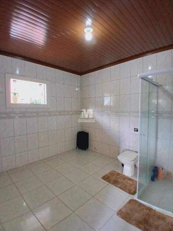 Casa à venda no bairro Paquetá: